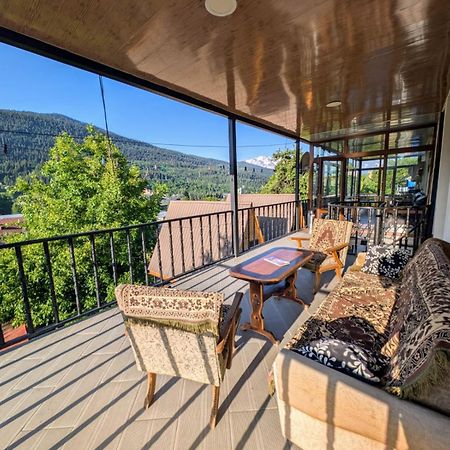 Guesthouse Data Местия Екстериор снимка