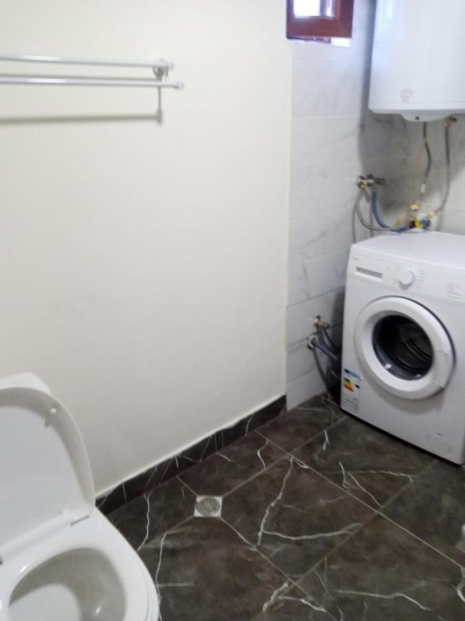 Guesthouse Data Местия Екстериор снимка